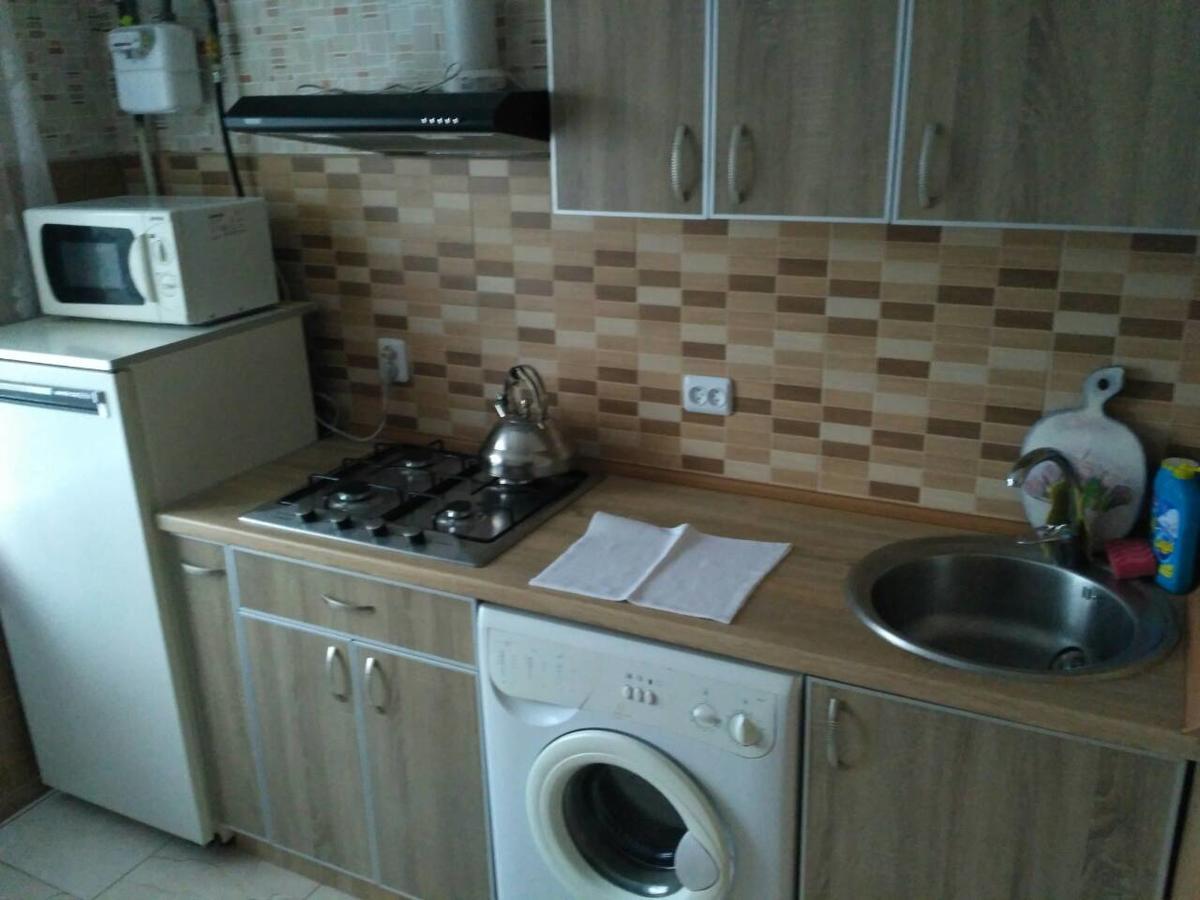 Apartment On The World Cherkasy Exterior photo